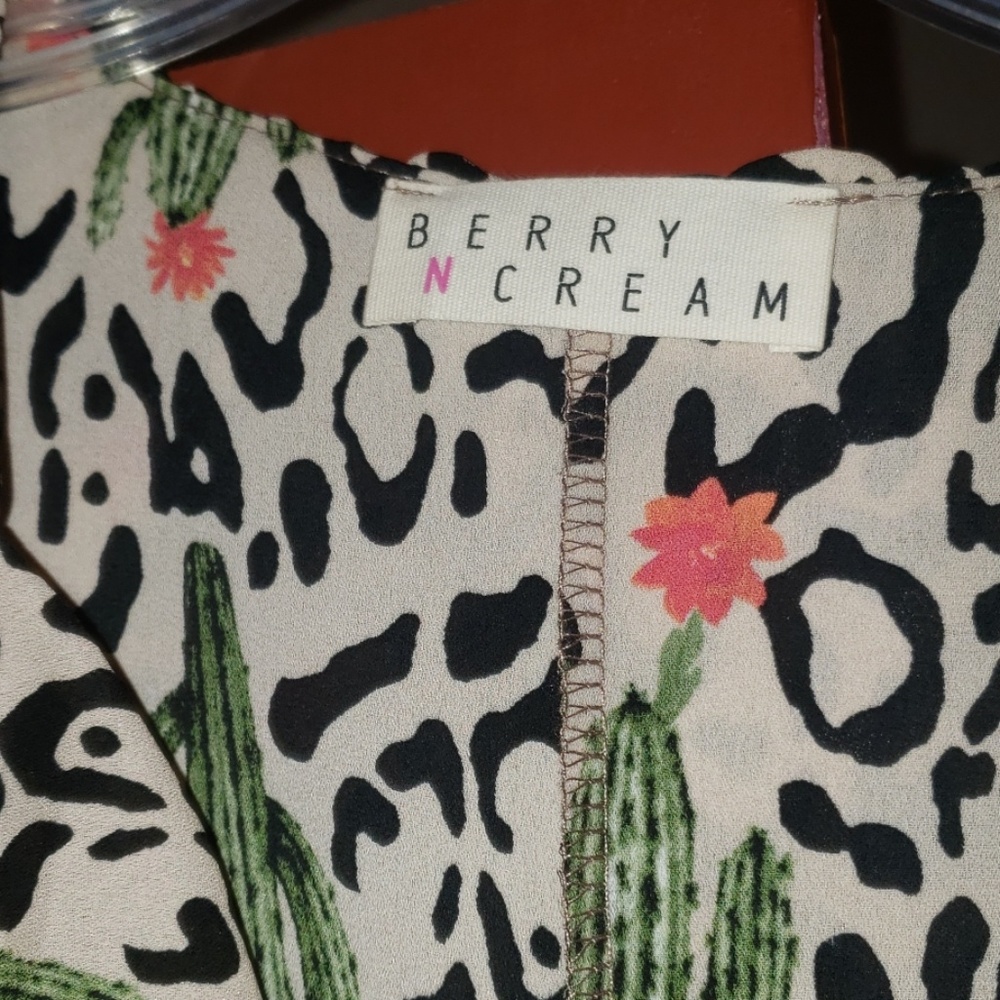 BERRY AND CREAM FULL LENGTH DUSTER SIZE L - Picture 4 of 7